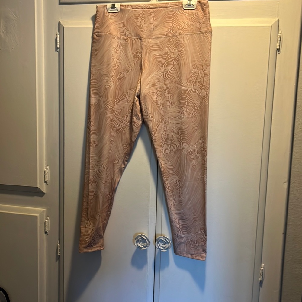 bcbgmax leggings